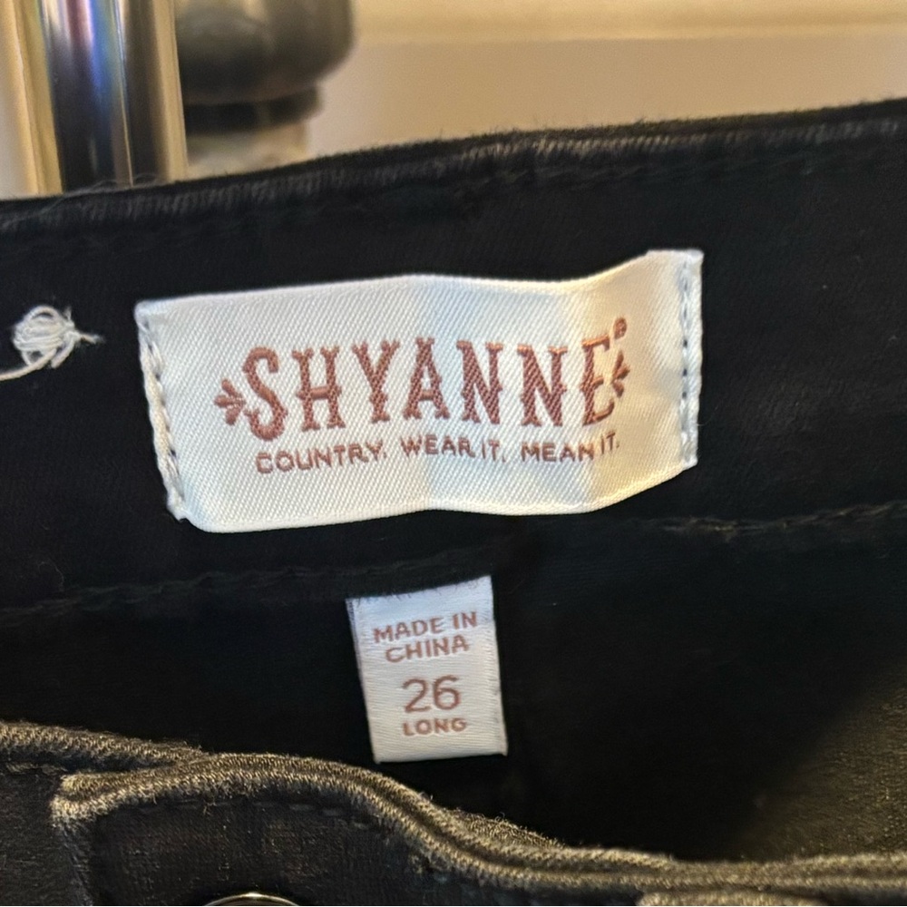 Shyanne black Jeans